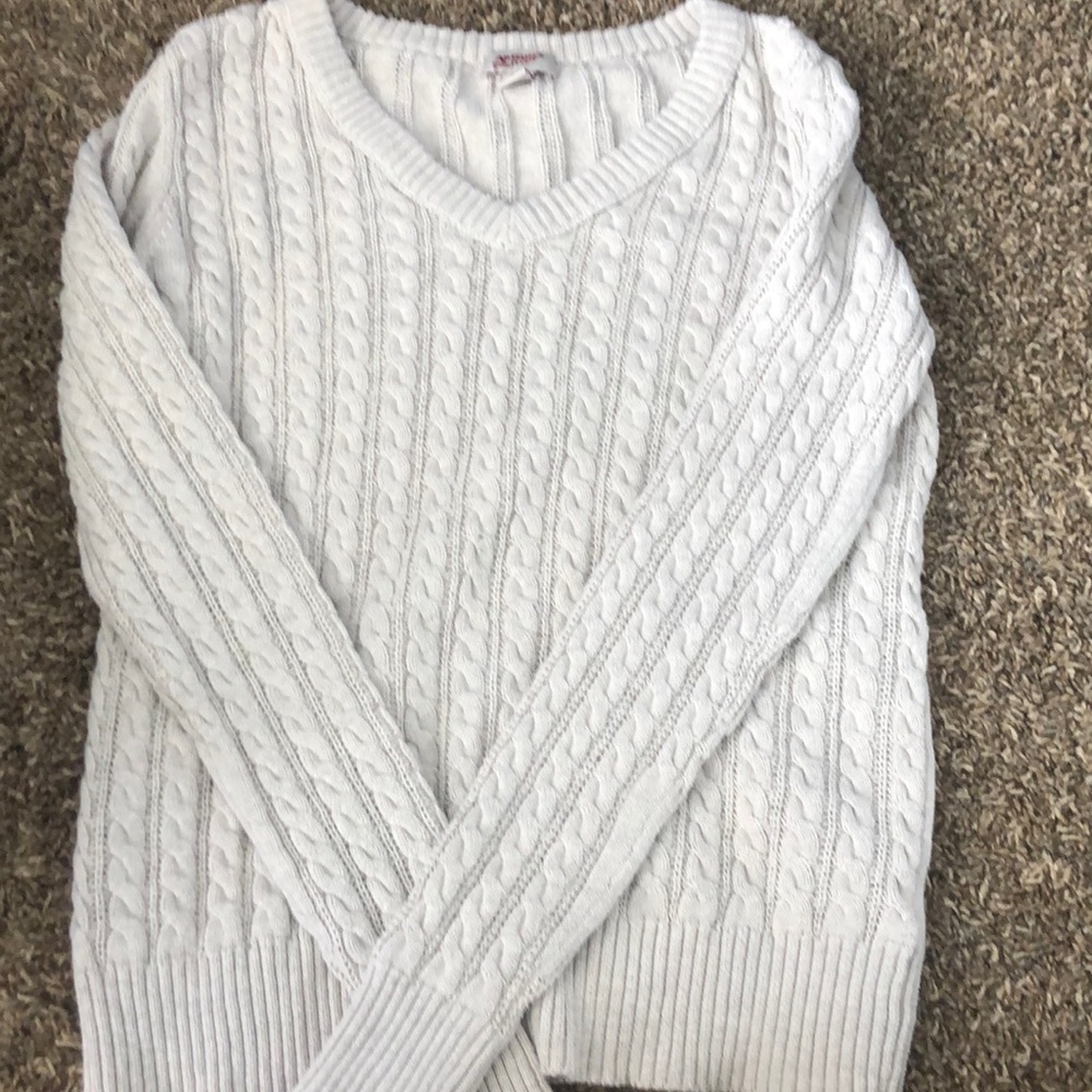 BEIGE SWEATER